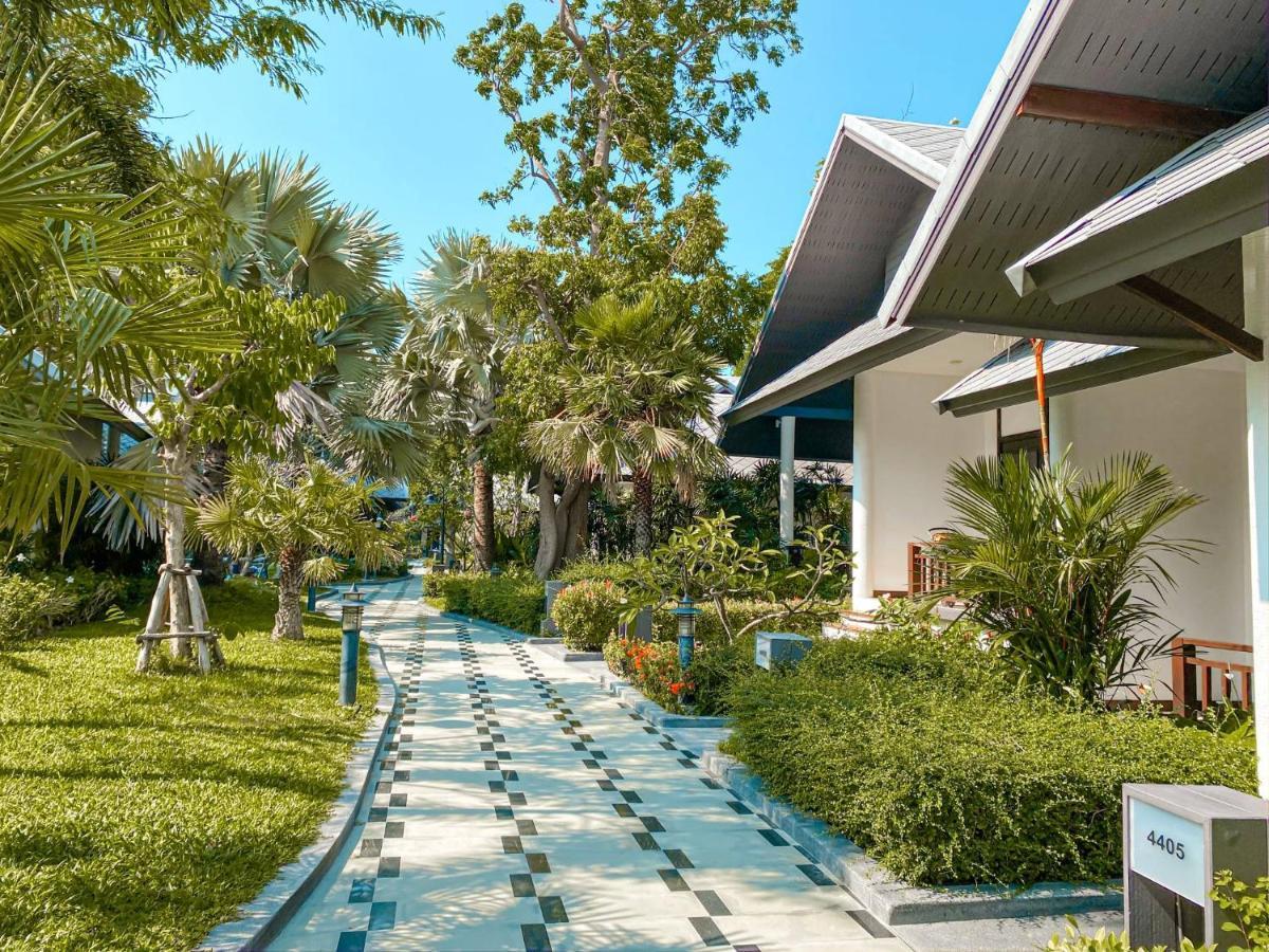 Long Beach Garden Hotel & Pavilions Pattaya Exterior photo