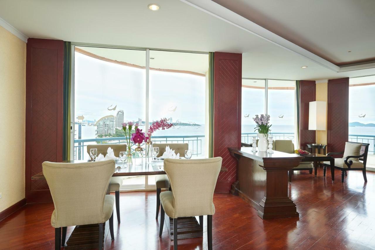 Long Beach Garden Hotel & Pavilions Pattaya Exterior photo