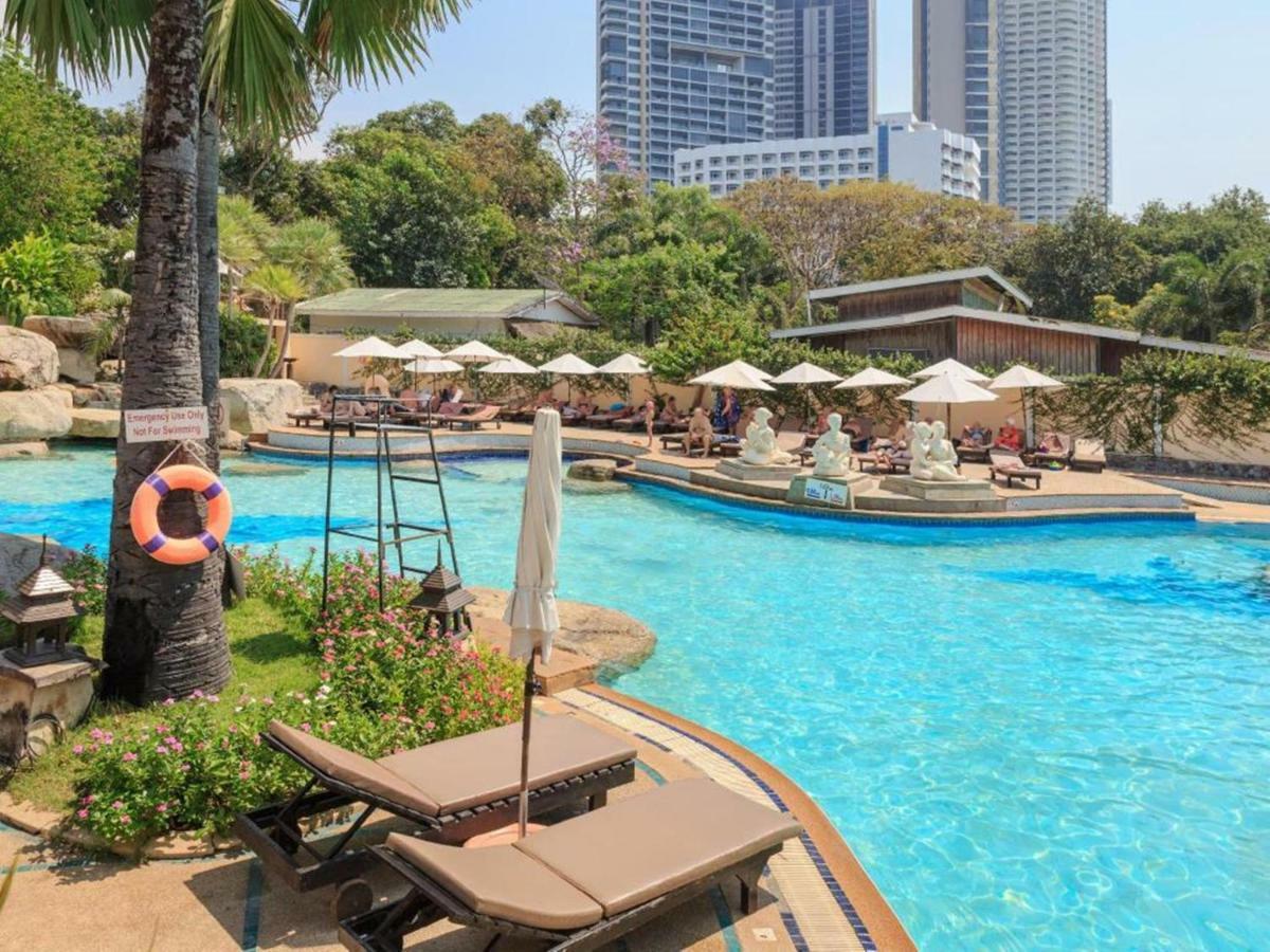 Long Beach Garden Hotel & Pavilions Pattaya Exterior photo